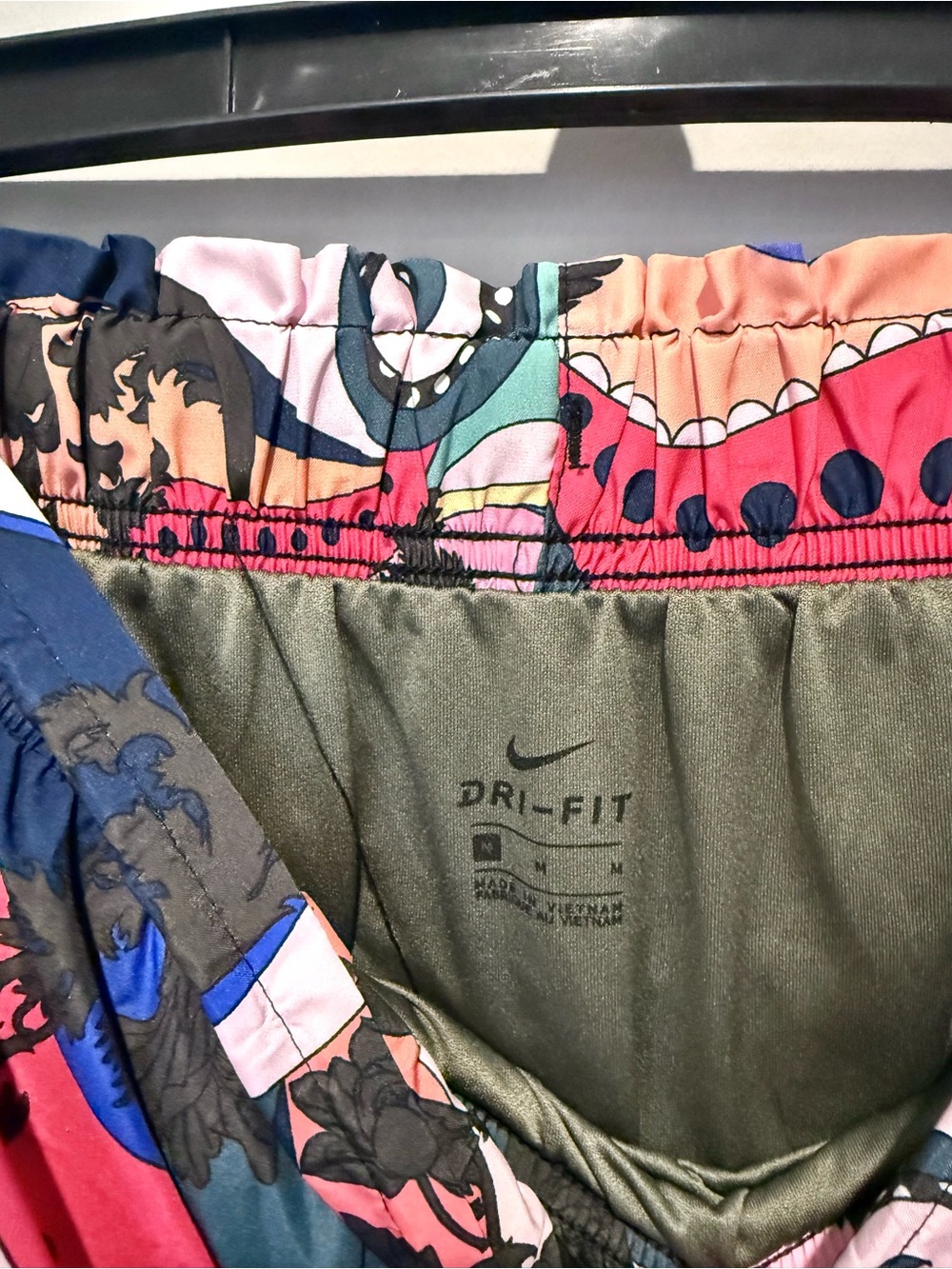 Nike Women's Icon Clash Tempo Printed Dry-Fit Running Shorts - Picture 4 of 4